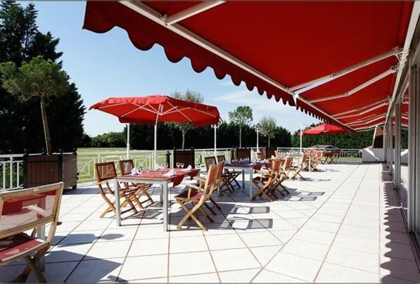 Le Relais Des Chartreux Hotel Saulx-les-Chartreux Bagian luar foto